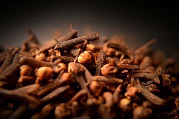 Clove Oil (Sri Lanka)